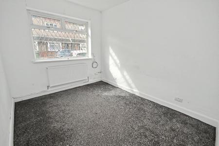 3 bedroom Terraced House for sale in Bennett Road, Cleethorpes, DN35