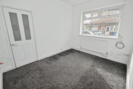 3 bedroom Terraced House for sale in Bennett Road, Cleethorpes, DN35
