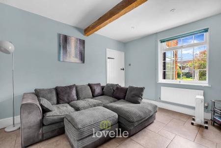 4 bedroom Detached house for sale in Main Street, Fulstow, LN11