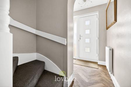 4 bedroom Detached house for sale in Drury Lane, New Waltham, DN36
