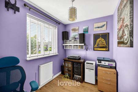 4 bedroom Detached house for sale in Drury Lane, New Waltham, DN36