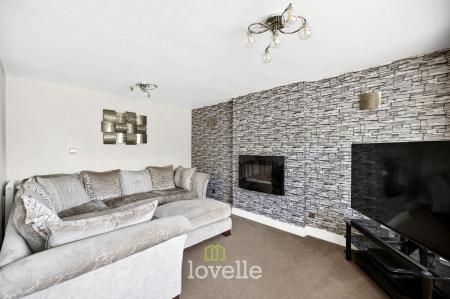 4 bedroom Detached house for sale in Drury Lane, New Waltham, DN36