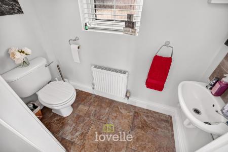 3 bedroom Semi-detached house for sale in Roladan Close, New Waltham, DN36