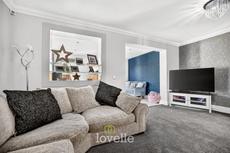 3 bedroom Semi-detached house for sale in Roladan Close, New Waltham, DN36