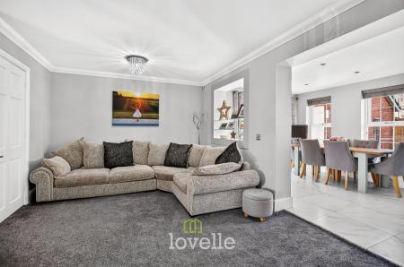 3 bedroom Semi-detached house for sale in Roladan Close, New Waltham, DN36