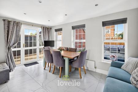 3 bedroom Semi-detached house for sale in Roladan Close, New Waltham, DN36