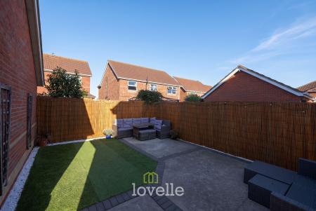 3 bedroom Semi-detached house for sale in Roladan Close, New Waltham, DN36