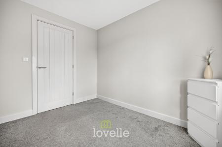 3 bedroom Semi-detached house for sale in Stavanger Close, New Waltham, DN36