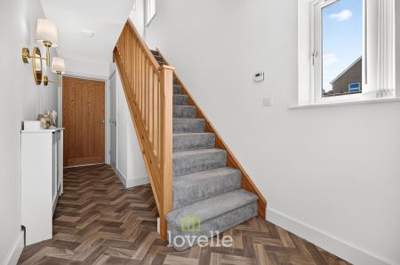 3 bedroom Semi-detached house for sale in Stavanger Close, New Waltham, DN36