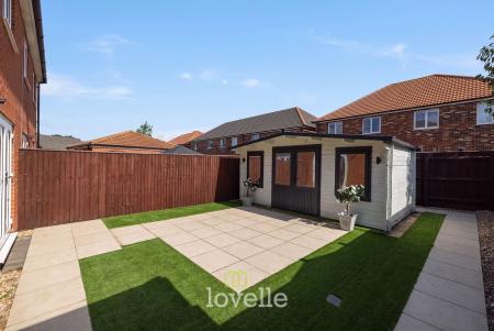 3 bedroom Semi-detached house for sale in Stavanger Close, New Waltham, DN36