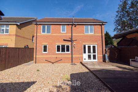 4 bedroom Detached house for sale in Chandlers Close, New Waltham, DN36