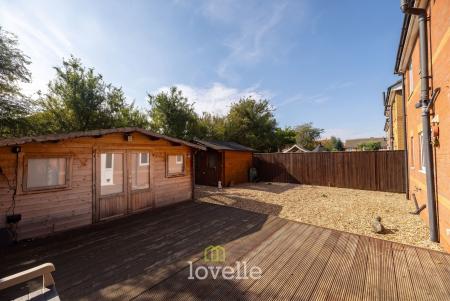 4 bedroom Detached house for sale in Chandlers Close, New Waltham, DN36