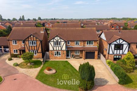 5 bedroom Detached house for sale in Burnham Reach, Cleethorpes, DN35