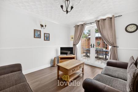5 bedroom Detached house for sale in Burnham Reach, Cleethorpes, DN35