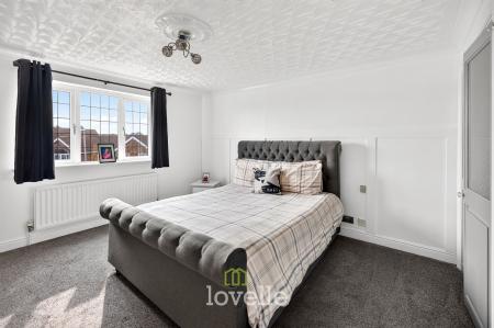 5 bedroom Detached house for sale in Burnham Reach, Cleethorpes, DN35