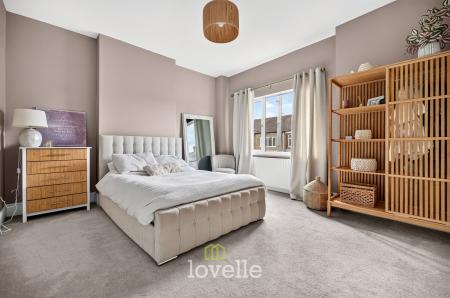 3 bedroom End of terrace house for sale in Pelham Road, Cleethorpes, DN35