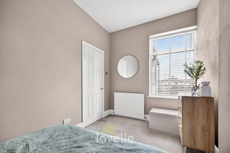 3 bedroom End of terrace house for sale in Pelham Road, Cleethorpes, DN35