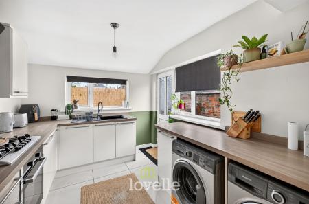 3 bedroom End of terrace house for sale in Pelham Road, Cleethorpes, DN35