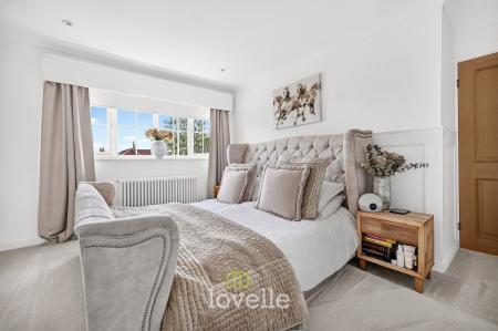 3 bedroom Semi-detached house for sale in Brampton Way, Cleethorpes, DN35