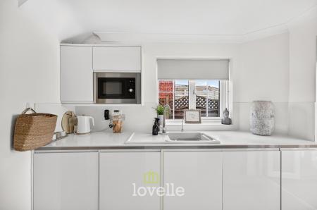3 bedroom Semi-detached house for sale in Brampton Way, Cleethorpes, DN35