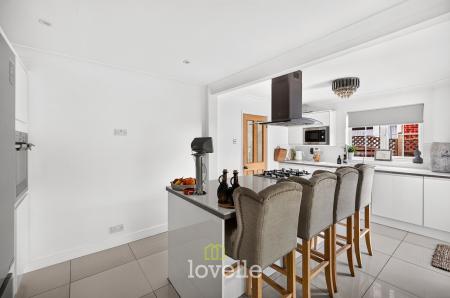 3 bedroom Semi-detached house for sale in Brampton Way, Cleethorpes, DN35