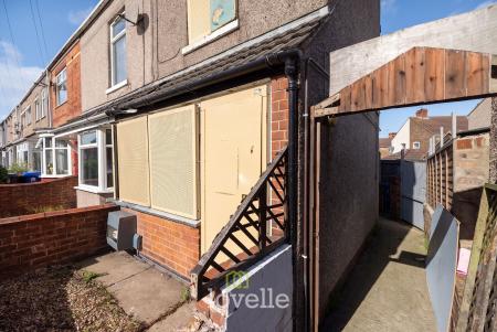 1 bedroom End of terrace house for sale in Bursar Street, Cleethorpes, DN35