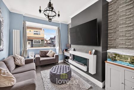 3 bedroom Terraced House for sale in Manchester Street, Cleethorpes, DN35