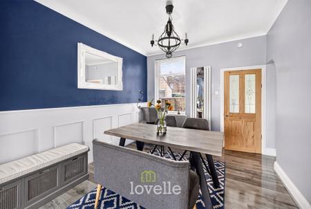 3 bedroom Terraced House for sale in Manchester Street, Cleethorpes, DN35