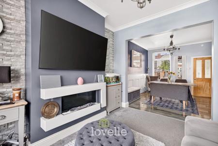 3 bedroom Terraced House for sale in Manchester Street, Cleethorpes, DN35