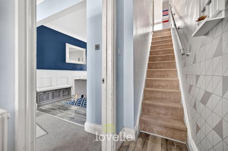 3 bedroom Terraced House for sale in Manchester Street, Cleethorpes, DN35
