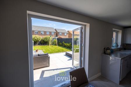 3 bedroom Detached house for sale in Eagle Drive, Humberston, DN36