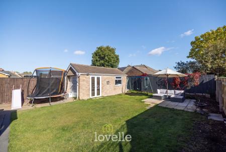 3 bedroom Detached house for sale in Woodfield Close, Humberston, DN36