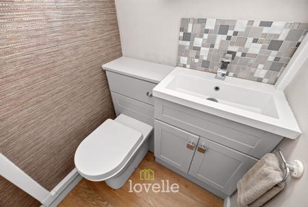 3 bedroom Detached house for sale in Woodfield Close, Humberston, DN36