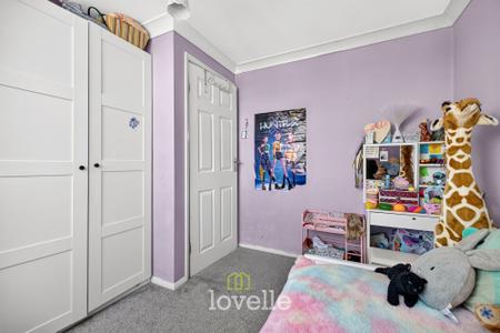 3 bedroom Detached house for sale in Woodfield Close, Humberston, DN36