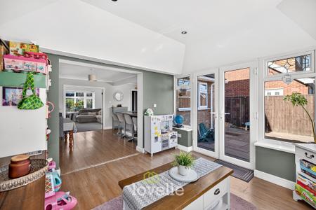 3 bedroom Detached house for sale in Woodfield Close, Humberston, DN36