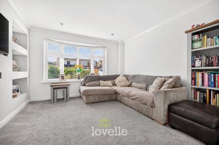 3 bedroom Detached house for sale in Woodfield Close, Humberston, DN36