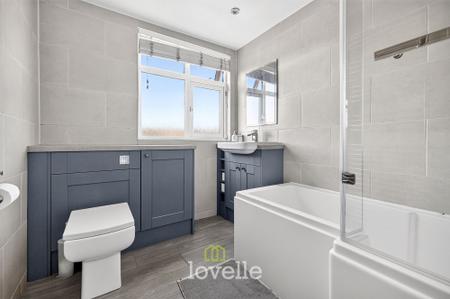 3 bedroom Detached house for sale in Woodfield Close, Humberston, DN36