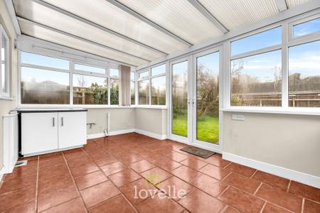 3 bedroom Detached house for sale in Churchthorpe, Fulstow, LN11