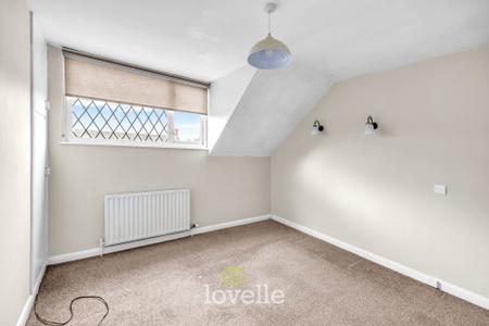 3 bedroom Detached house for sale in Churchthorpe, Fulstow, LN11