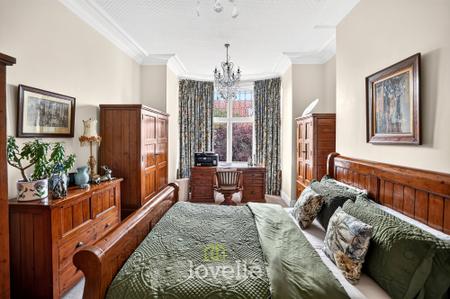 2 bedroom Apartment for sale in Albemarle House, Mill Road, DN35