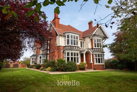Albemarle House, Mill Road, DN35