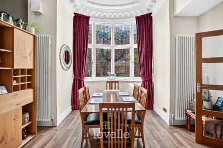 2 bedroom Apartment for sale in Albemarle House, Mill Road, DN35