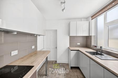 3 bedroom Terraced House for sale in Manchester Street, Cleethorpes, DN35
