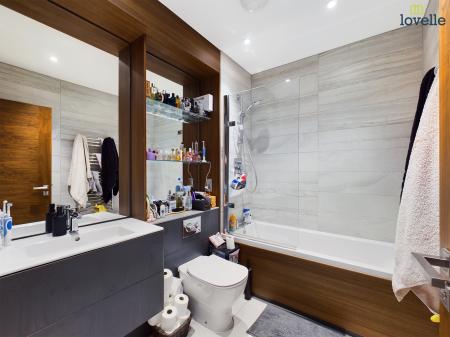 1 bedroom Flat for sale in Brayford Wharf North, Lincoln, LN1