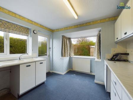 2 bedroom Semi-detached bungalow for sale in Honeyholes Lane, Dunholme, LN2