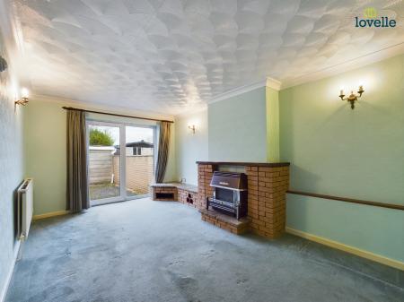 2 bedroom Semi-detached bungalow for sale in Honeyholes Lane, Dunholme, LN2