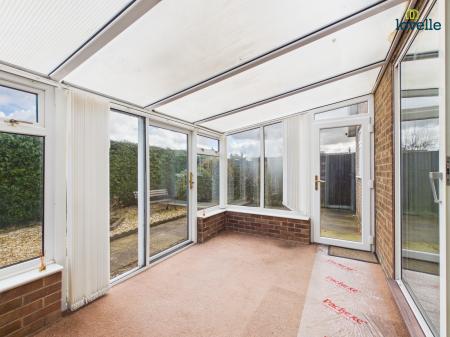 3 bedroom Detached bungalow for sale in Kisgate, Sturton By Stow, LN1