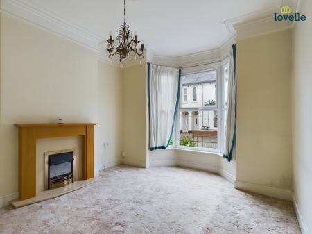 4 bedroom Terraced House for sale in Sibthorp Street, Lincoln, LN5