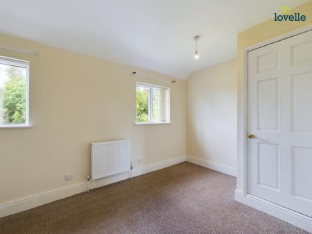 3 bedroom Semi-detached house for sale in Stow Park Road, Stow, LN1