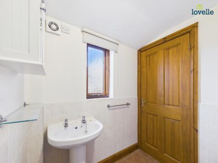 2 bedroom Semi-detached house for sale in High Street, Reepham, LN3